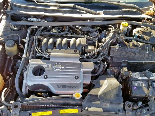 JN1CA31A61T103607 - 2001 NISSAN MAXIMA GXE GRAY photo 7