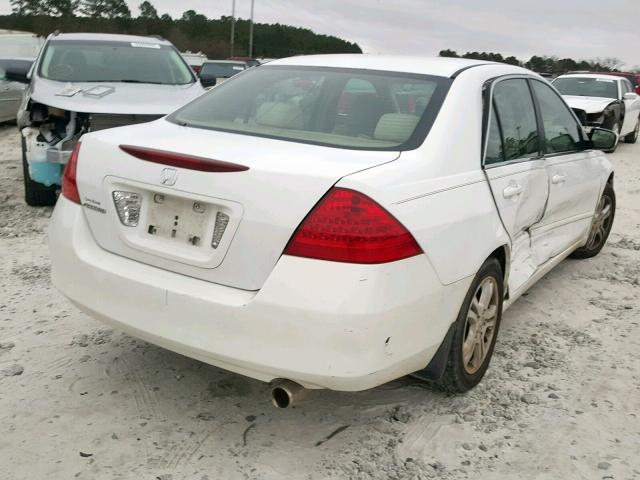 1HGCM56307A223919 - 2007 HONDA ACCORD SE WHITE photo 4