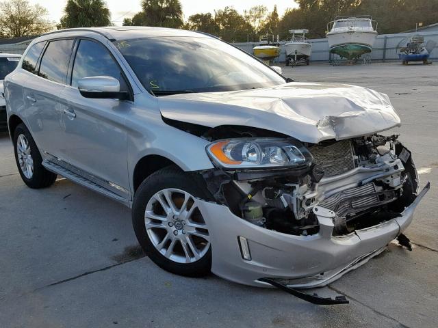 YV440MDK9G2804944 - 2016 VOLVO XC60 T5 SILVER photo 1