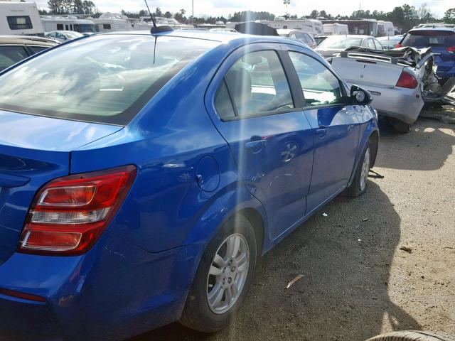 1G1JB5SH7H4142941 - 2017 CHEVROLET SONIC LS BLUE photo 4