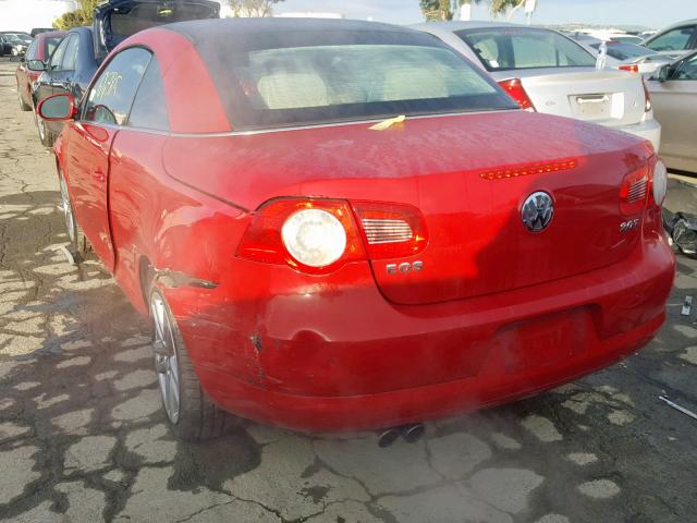 WVWFA71FX8V049658 - 2008 VOLKSWAGEN EOS LUX 红色 照片 3