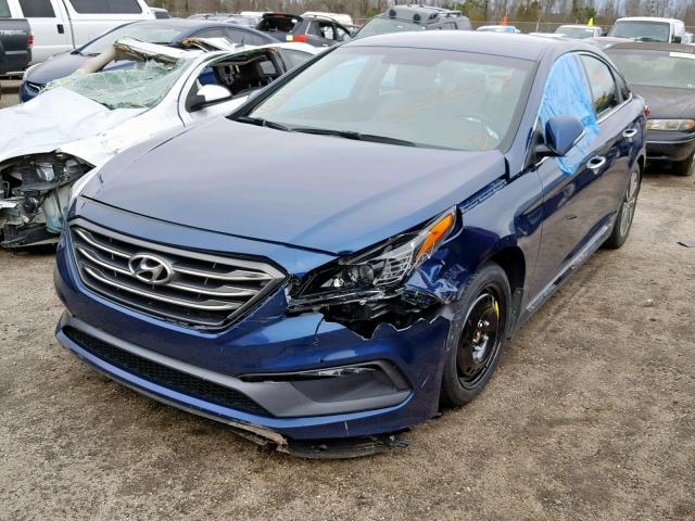 5NPE34AF0FH240510 - 2015 HYUNDAI SONATA SPO BLUE photo 2