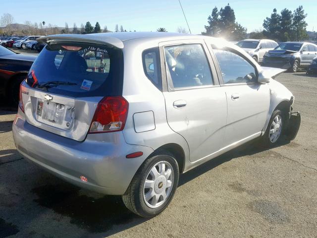 KL1TG62655B418442 - 2005 CHEVROLET AVEO LT GRAY photo 4