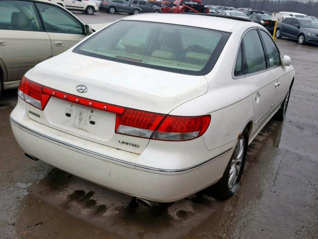 KMHFC46F06A035284 - 2006 HYUNDAI AZERA SE WHITE photo 4