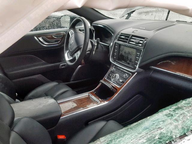 1LN6L9HK1J5606404 - 2018 LINCOLN CONTINENTA Schwarz Foto 5