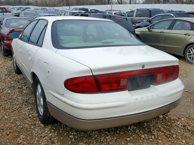 2G4WB52K831250199 - 2003 BUICK REGAL LS WHITE photo 3