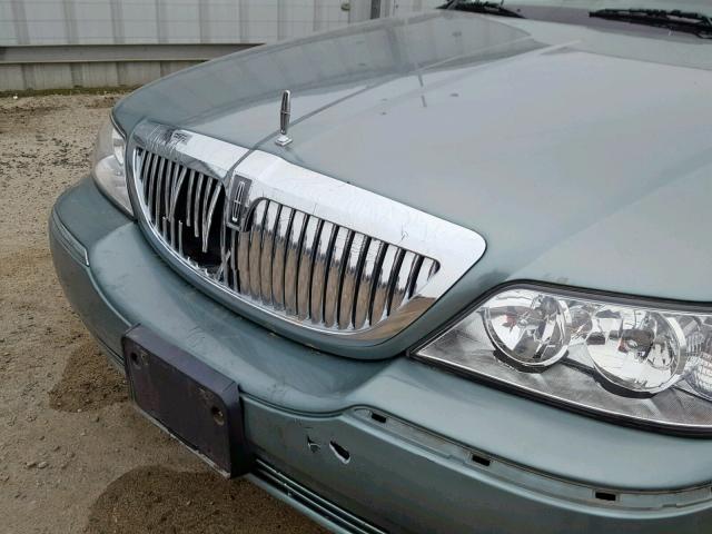 1LNHM82W16Y632714 - 2006 LINCOLN TOWN CAR S GREEN photo 9