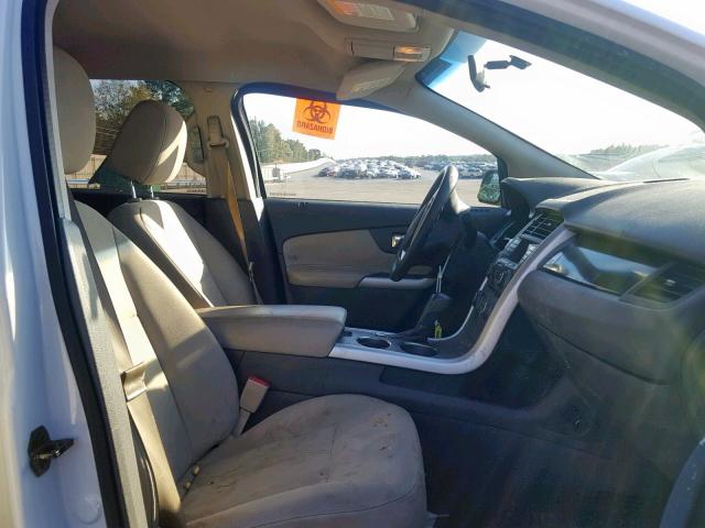 2FMDK3GC0DBE11833 - 2013 FORD EDGE SE WHITE photo 5