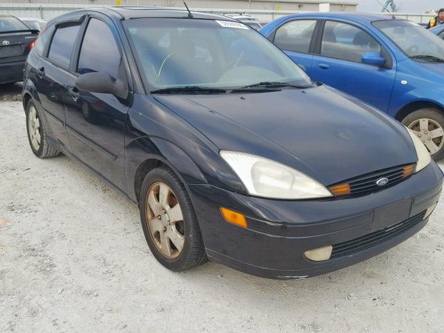 3FAFP37342R116978 - 2002 FORD FOCUS ZX5 BLACK photo 1