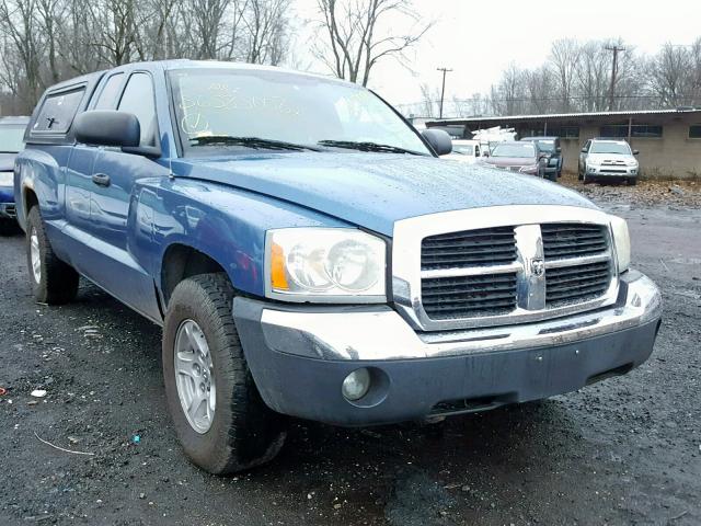 1D7HW42N65S220861 - 2005 DODGE DAKOTA SLT BLUE photo 1