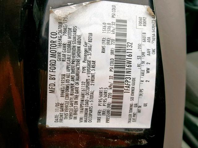 1FAFP31N16W161132 - 2006 FORD FOCUS ZX3 BLACK photo 10