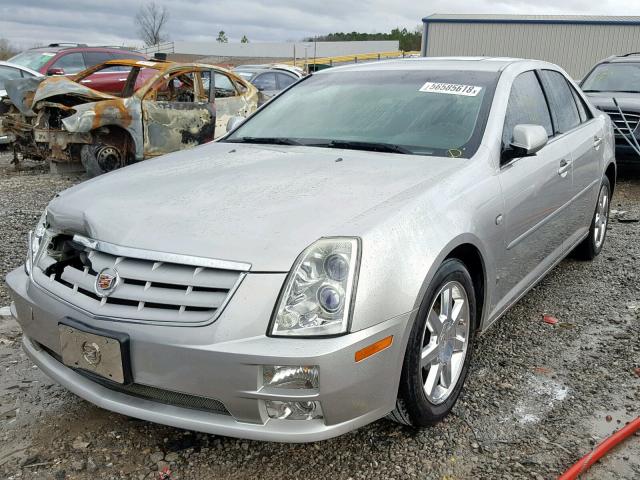 1G6DW677570118774 - 2007 CADILLAC STS SILVER photo 2