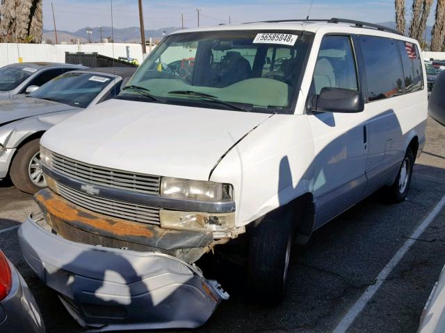 1GNDM19W0VB219479 - 1997 CHEVROLET ASTRO WHITE photo 2