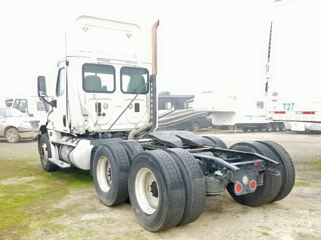 1FUJGEDV8CSBD6329 - 2012 FREIGHTLINER CASCADIA 1 WHITE photo 3