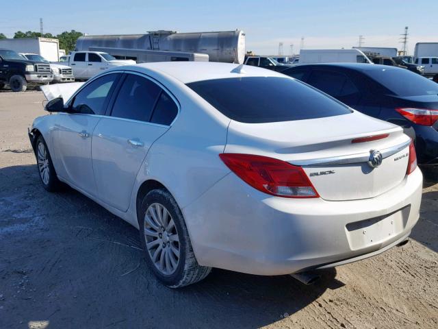 2G4GS5EV1C9213037 - 2012 BUICK REGAL PREM WHITE photo 3