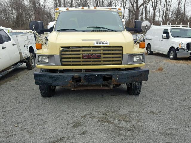 1GDJ5C1G96F403558 - 2006 GMC C5500 C5C0 YELLOW photo 9