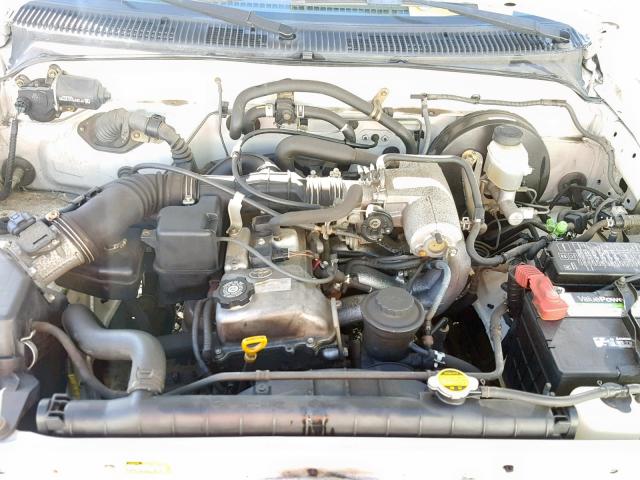 5TENL42N62Z042978 - 2002 TOYOTA TACOMA WHITE photo 7