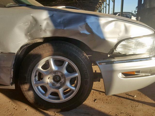 1G4CW54K024202994 - 2002 BUICK PARK AVENU SILVER photo 9