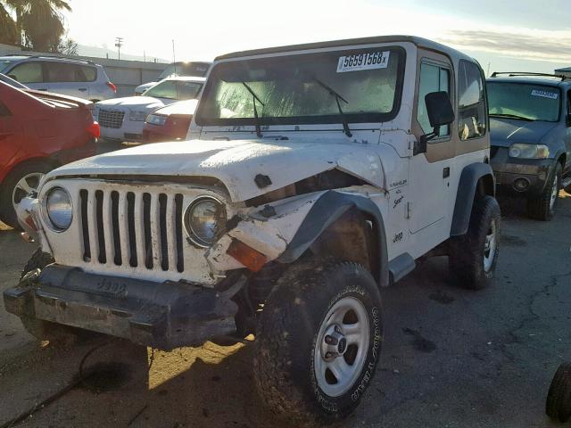 1J4FY19S3XP496369 - 1999 JEEP WRANGLER / WHITE photo 2