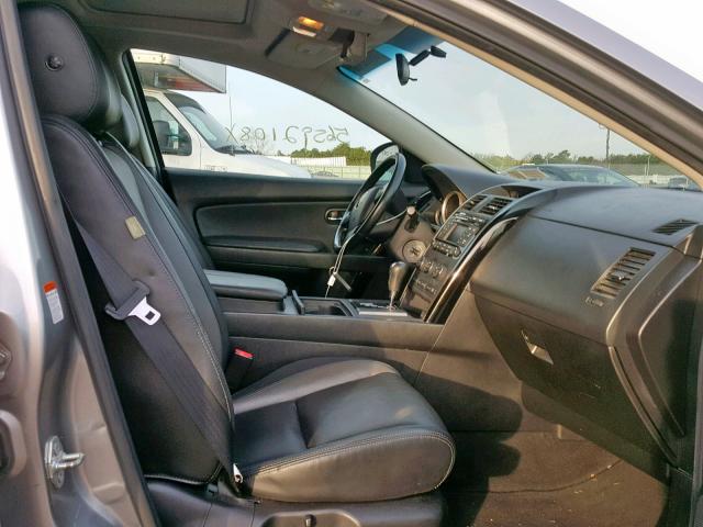 JM3TB3MV1A0235563 - 2010 MAZDA CX-9 SILVER photo 5