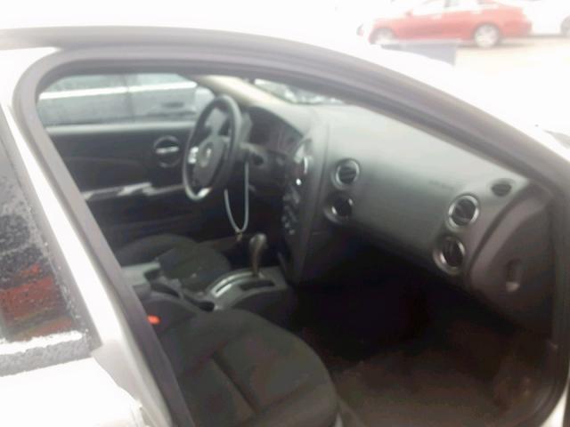 2G2WP552661223948 - 2006 PONTIAC GRAND PRIX ნაცრისფერი ფოტო 5