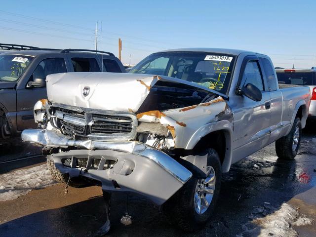 1B7GG42N12S580098 - 2002 DODGE DAKOTA SLT SILVER photo 2