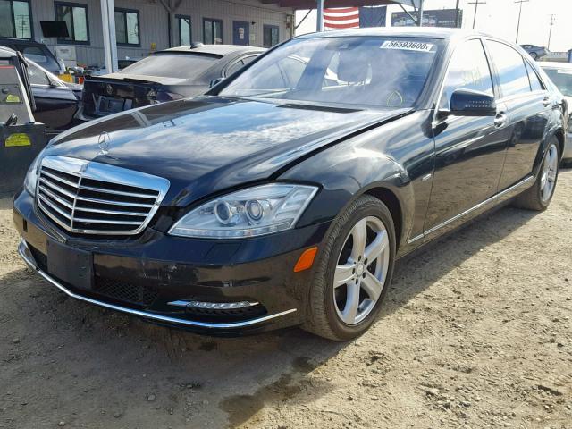 WDDNG7DB2CA471951 - 2012 MERCEDES-BENZ S 550 BLACK photo 2