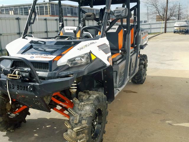 3NSRUZ878FG509788 - 2015 POLARIS RANGER CRE WHITE photo 4