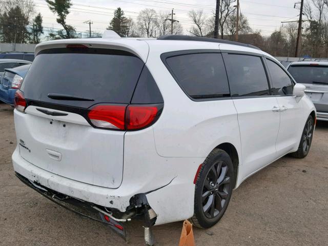 2C4RC1BG7JR174878 - 2018 CHRYSLER PACIFICA T WHITE photo 4