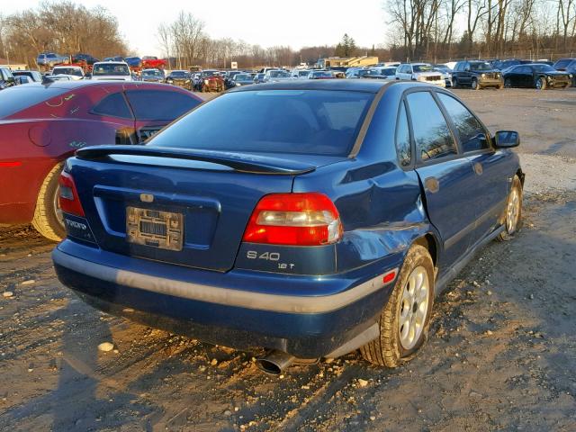 YV1VS2559YF453794 - 2000 VOLVO S40 BLUE photo 4