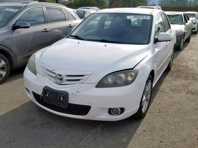 JM1BK143841133778 - 2004 MAZDA 3 HATCHBAC WHITE photo 2