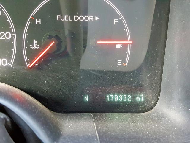 5LMEU88H74ZJ06197 - 2004 LINCOLN AVIATOR 白色 照片 8