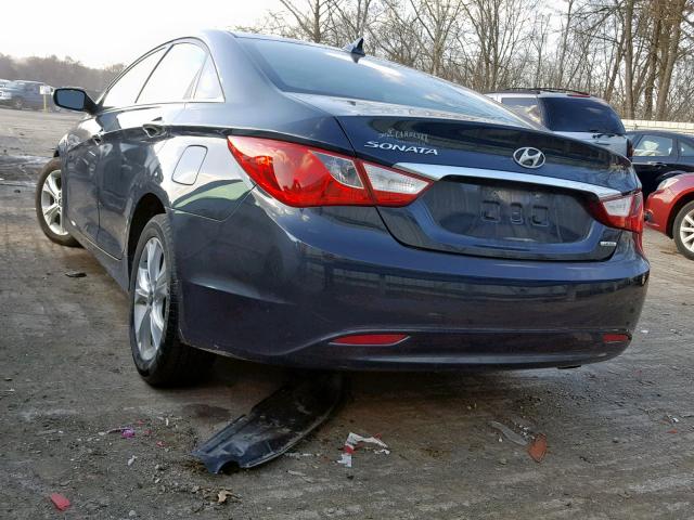 5NPEC4AC3BH081336 - 2011 HYUNDAI SONATA SE/ BLUE photo 3