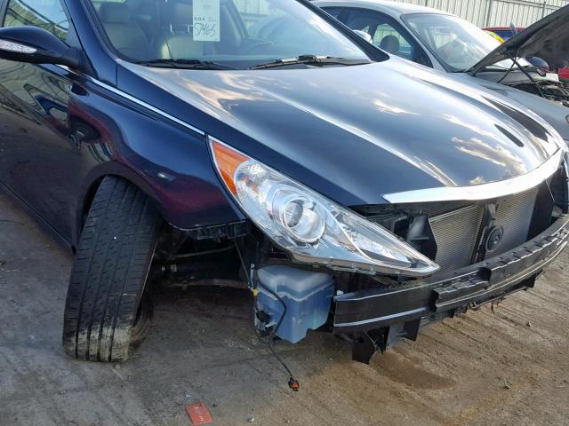 5NPEC4AC3BH081336 - 2011 HYUNDAI SONATA SE/ BLUE photo 9