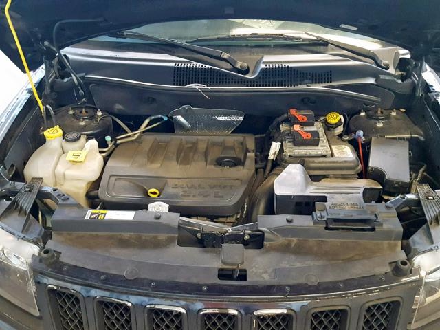 1C4NJDBB2GD518381 - 2016 JEEP COMPASS SP 蓝色 照片 7