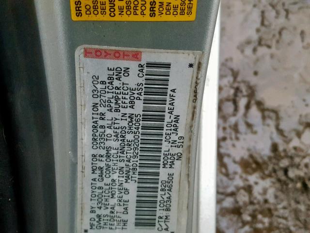 JTHBD192920054065 - 2002 LEXUS IS 300 SILVER photo 10