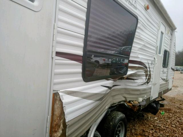 5ZT2CAPB8CT003081 - 2012 WILDWOOD COACHMEN WHITE photo 9