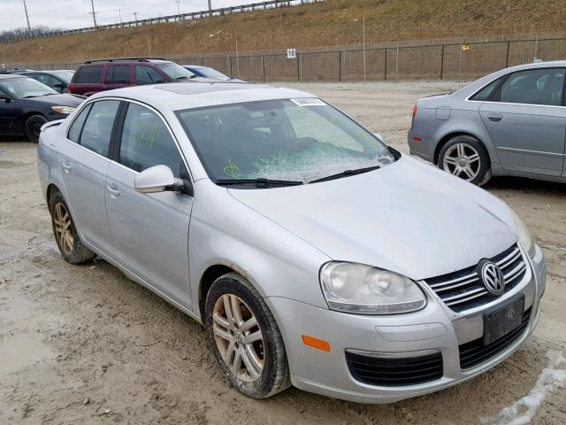 3VWEG81K27M063363 - 2007 VOLKSWAGEN JETTA WOLF SILVER photo 1