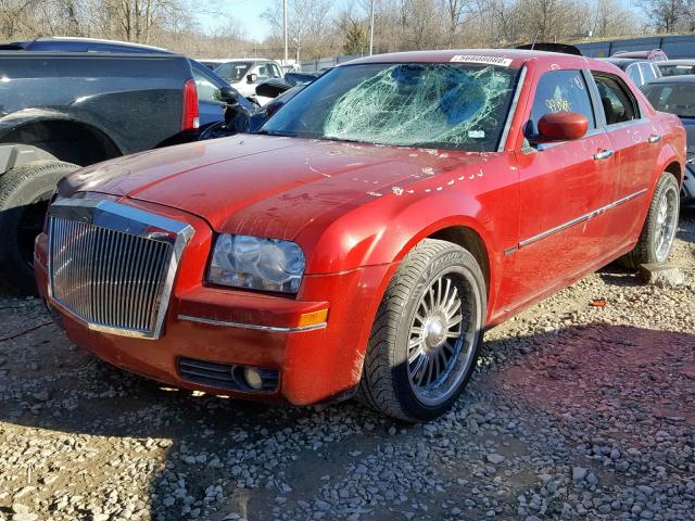 2C3LA53G48H142234 - 2008 CHRYSLER 300 TOURIN MAROON photo 2