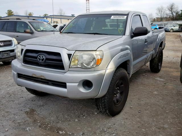 5TEUX42N86Z149455 - 2006 TOYOTA TACOMA ACC SILVER photo 2