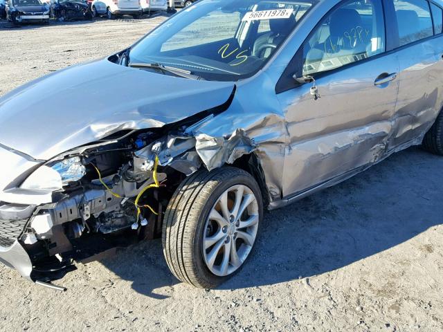 JM1BL1W64B1398389 - 2011 MAZDA 3 S GRAY photo 9