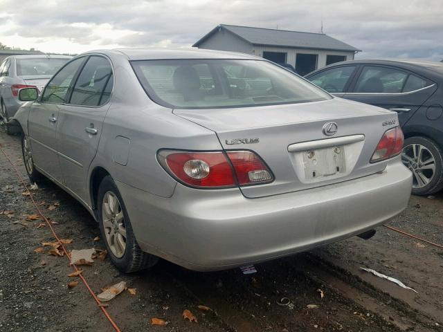 JTHBF30G520069550 - 2002 LEXUS ES 300 SILVER photo 3