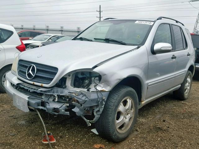 4JGAB57E53A450315 - 2003 MERCEDES-BENZ ML 350 SILVER photo 2