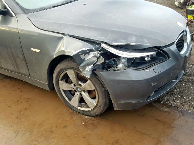 WBANF33596CS37796 - 2006 BMW 525 XI GRAY photo 9