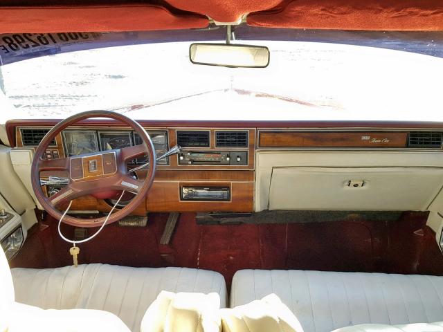 1LNBM81F6KY800493 - 1989 LINCOLN TOWN CAR RED photo 9