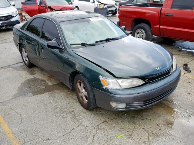 JT8BF28G2X0207034 - 1999 LEXUS ES 300 GREEN photo 1