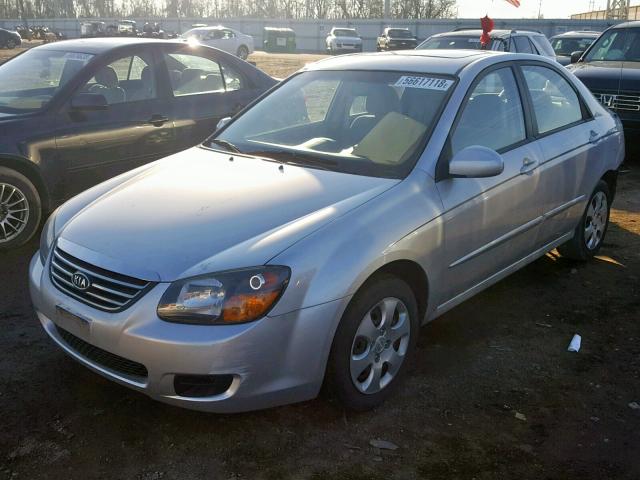 KNAFE221995647958 - 2009 KIA SPECTRA EX SILVER photo 2