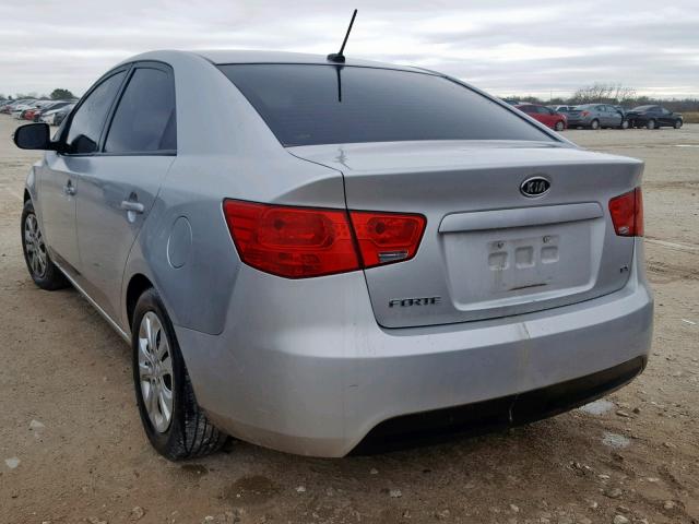 KNAFU4A20A5046998 - 2010 KIA FORTE EX GRAY photo 3