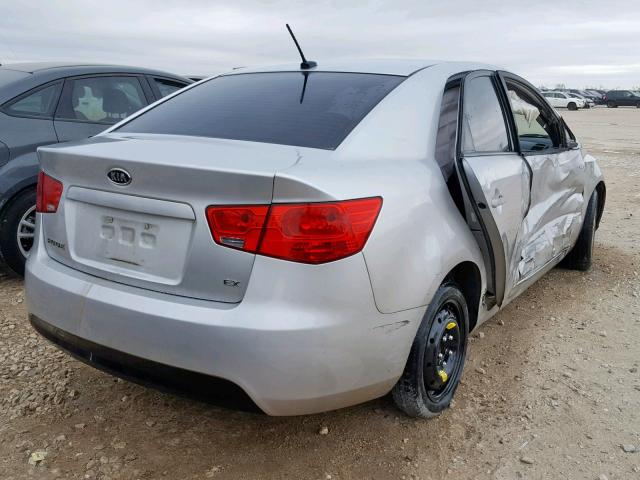 KNAFU4A20A5046998 - 2010 KIA FORTE EX GRAY photo 4