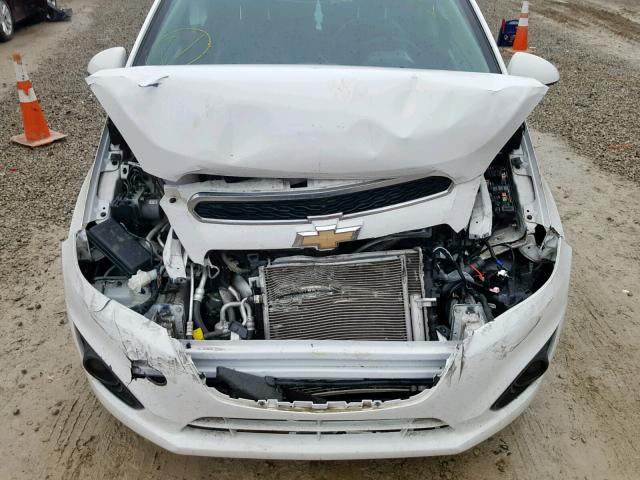 KL8CD6S93FC737046 - 2015 CHEVROLET SPARK 1LT WHITE photo 7